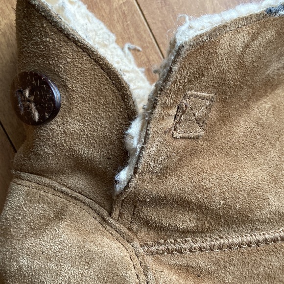 👠BOGO FREE👠BEAR PAWS💫 Girls Tan Slip-On Ugg Style Boots - Picture 8 of 11